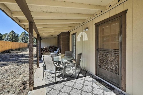 Country Club Home - 18 Miles to Arizona Snowbowl! - image 11
