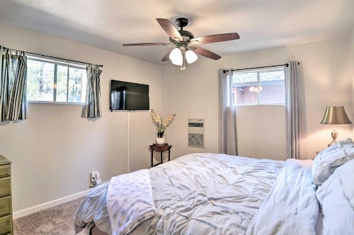 Coconino National Forest Home with Deck and Yard! - image 7