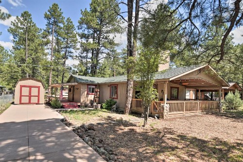 Coconino National Forest Home with Deck and Yard! - image 9