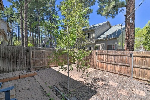 Modern Flagstaff Home with BBQ Walk Downtown! - image 10