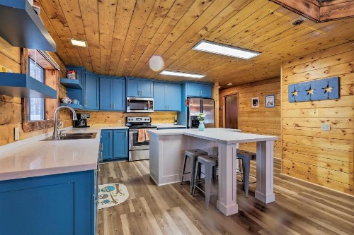 Fully Remodeled Munds Park Woodland Cabin Getaway! - image 3