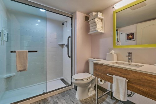 Hampton Inn Flemington - image 22