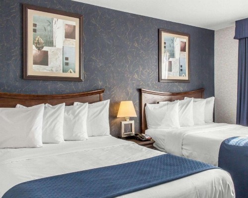 Paramount Inn - image 9