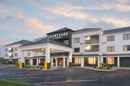 Courtyard Florence South Carolina