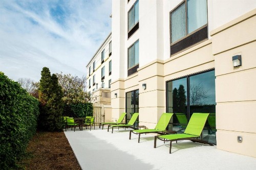 SpringHill Suites Florence - image 3