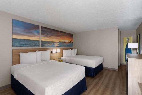 Days Inn by Wyndham Florence Near Civic Center - image 35
