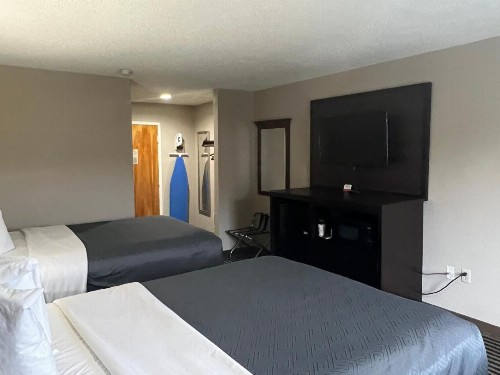 Econo Lodge Florence - image 4