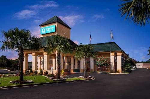 Quality Inn & Suites Civic Center - image 34