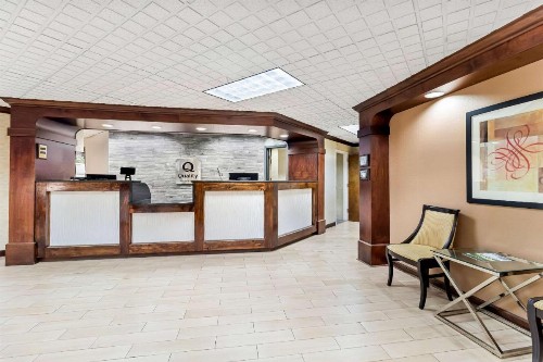 Quality Inn & Suites Civic Center - image 44