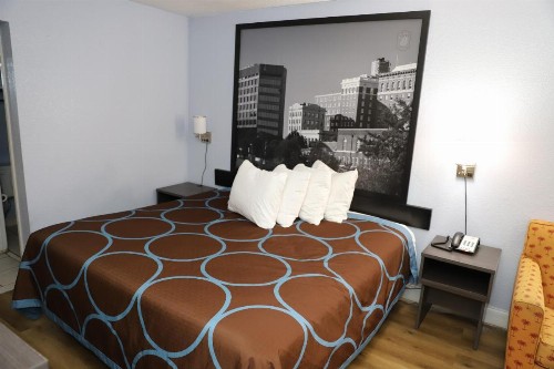 Travelodge by Wyndham Florence - image 10