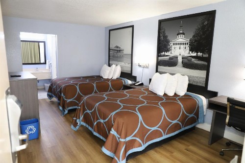 Travelodge by Wyndham Florence - image 2