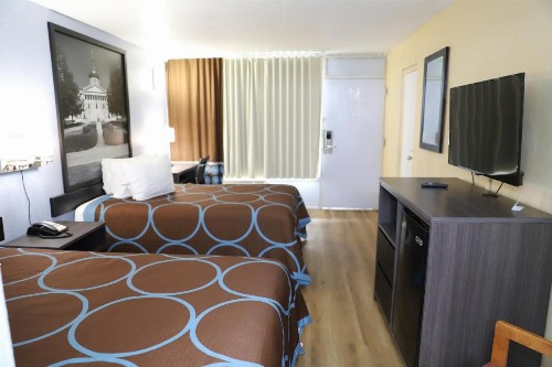 Travelodge by Wyndham Florence - image 6