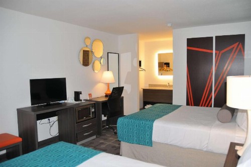 Howard Johnson by Wyndham Florence - image 34