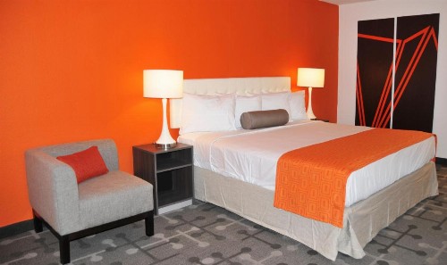 Howard Johnson by Wyndham Florence - image 43
