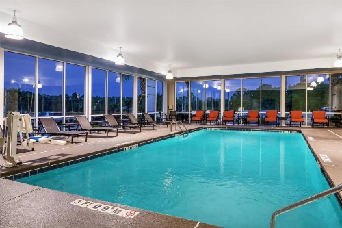 Holiday Inn Express & Suites Florence an IHG Hotel - image 23