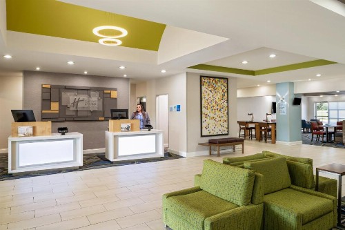 Holiday Inn Express & Suites Florence an IHG Hotel - image 33