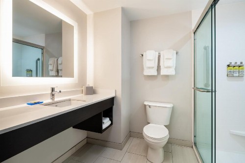 Holiday Inn Express & Suites Florence an IHG Hotel - image 41