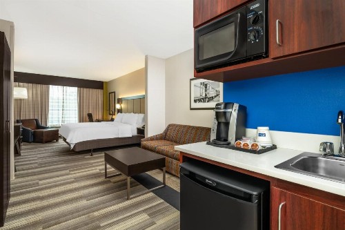 Holiday Inn Express & Suites Florence an IHG Hotel - image 42