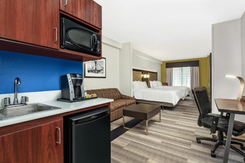 Holiday Inn Express & Suites Florence an IHG Hotel - image 47