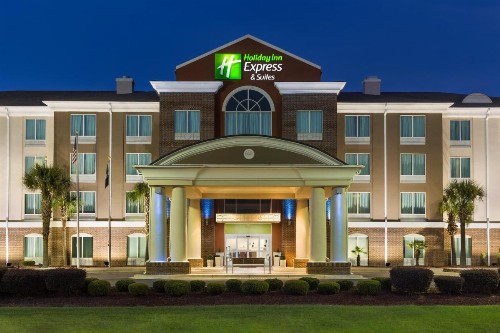 Holiday Inn Express & Suites Florence an IHG Hotel - image 6