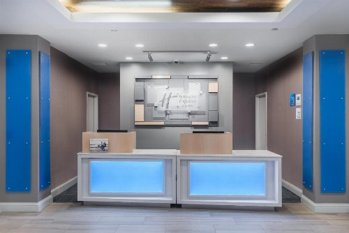 Holiday Inn Express & Suites Florence I-95 & I-20 Civic Ctr an IHG Hotel - image 21