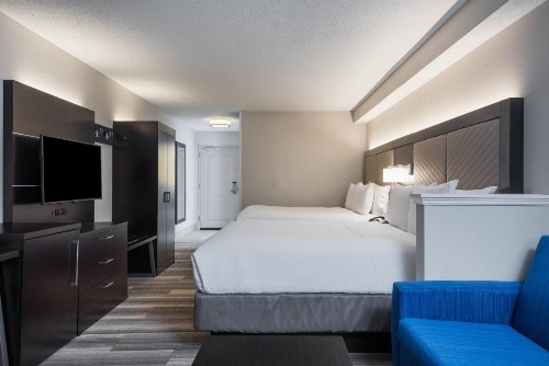 Holiday Inn Express & Suites Florence I-95 & I-20 Civic Ctr an IHG Hotel - image 26