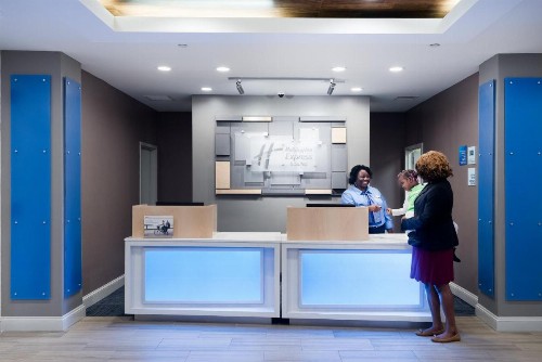 Holiday Inn Express & Suites Florence I-95 & I-20 Civic Ctr an IHG Hotel - image 27