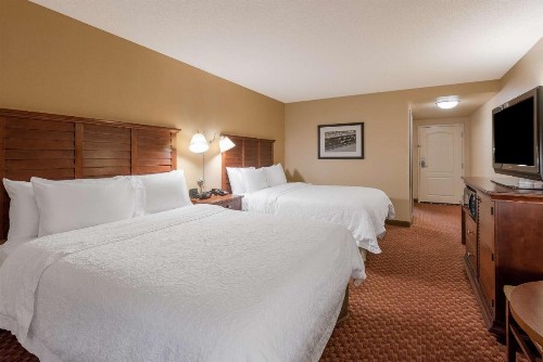 Hampton Inn & Suites Florence-North-I-95 - image 16