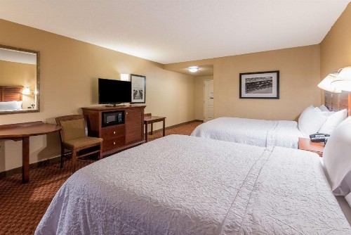 Hampton Inn & Suites Florence-North-I-95 - image 19