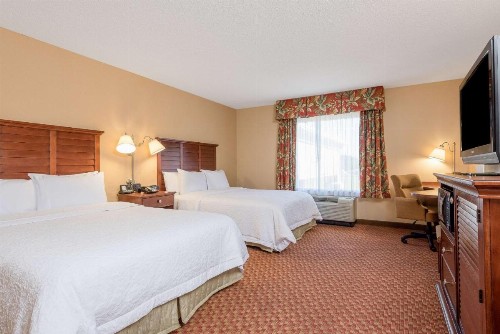 Hampton Inn & Suites Florence-North-I-95 - image 22