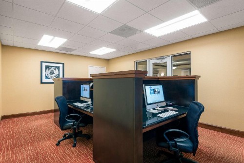 Hampton Inn & Suites Florence-North-I-95 - image 41