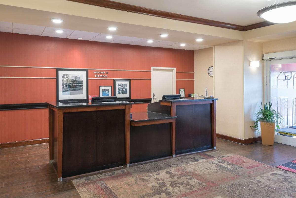 Hampton Inn & Suites Florence-North-I-95 - image 6