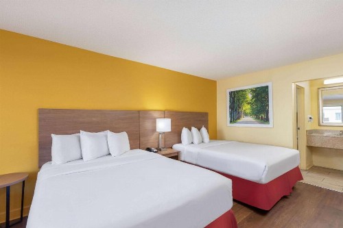 Days Inn by Wyndham Florence/I-95 North - image 26