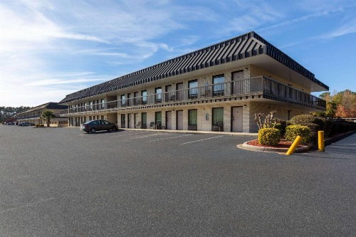 Days Inn by Wyndham Florence/I-95 North - image 37