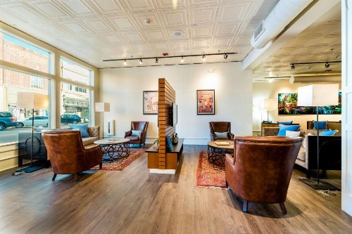 Hotel Florence Tapestry Collection by Hilton - image 5