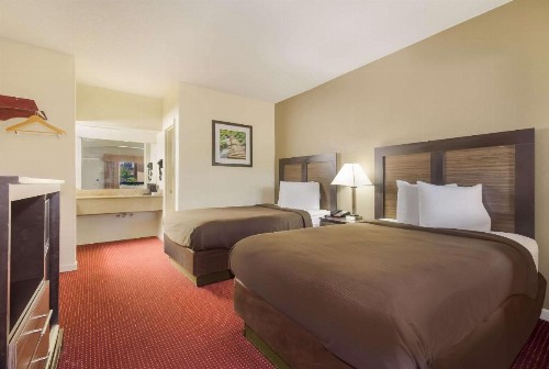 Suburban Extended Stay Hotel Florence - image 23