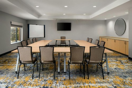 TownePlace Suites by Marriott Florence - image 26
