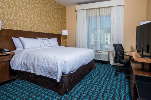 Fairfield Inn & Suites by Marriott Florence I-20 - image 5