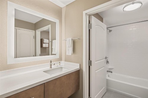 Staybridge Suites - Florence Center an IHG Hotel - image 19