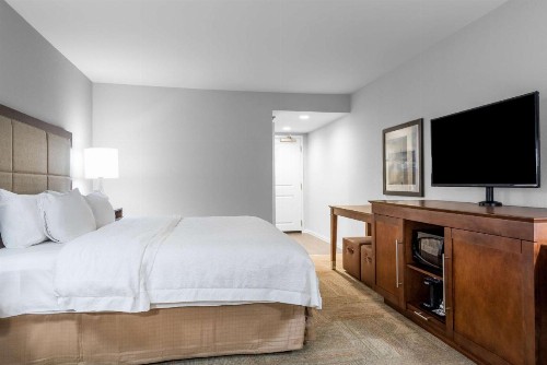 Hampton Inn & Suites Florence Center - image 14