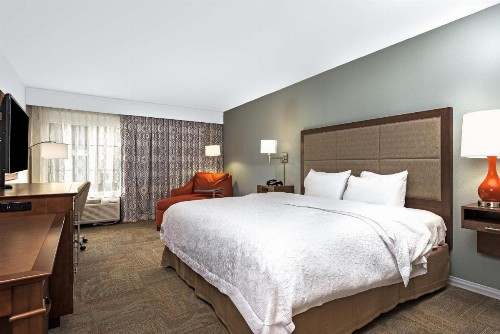 Hampton Inn & Suites Florence Center - image 21