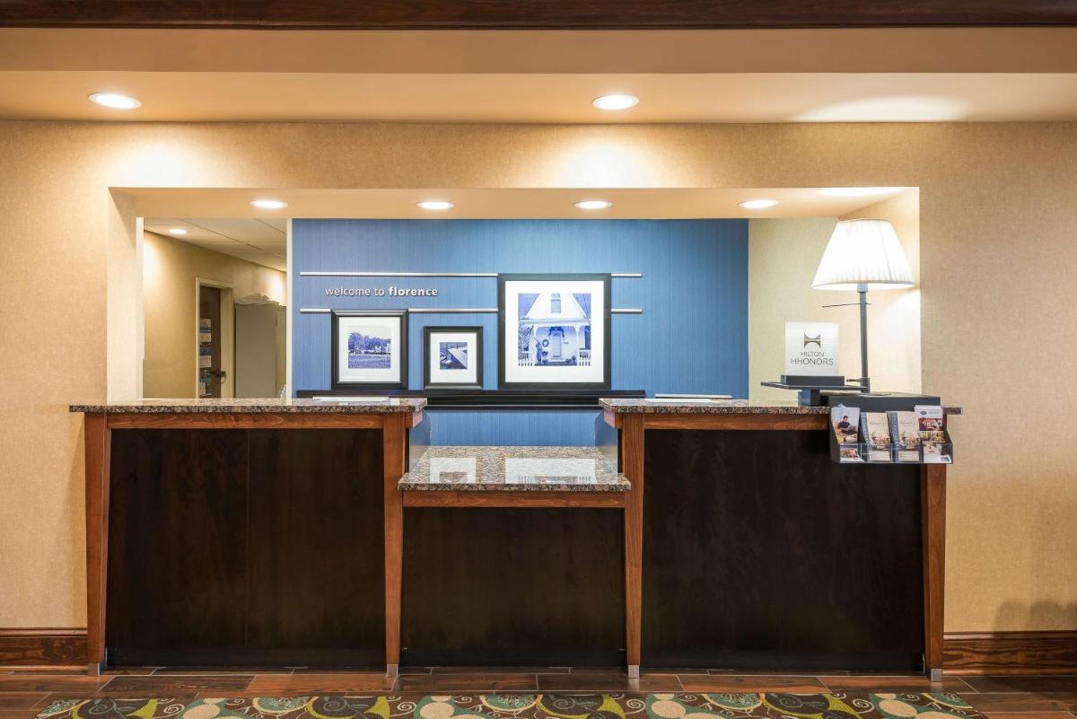 Hampton Inn & Suites Florence Center - image 3