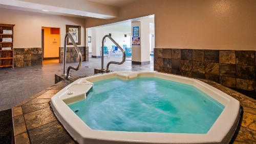 Best Western Pier Point Inn - image 21