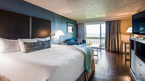 Best Western Pier Point Inn - image 7