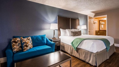 Best Western Pier Point Inn - image 8