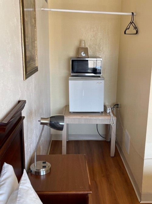 Villa West Motel - image 14