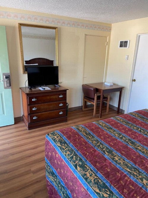 Villa West Motel - image 27