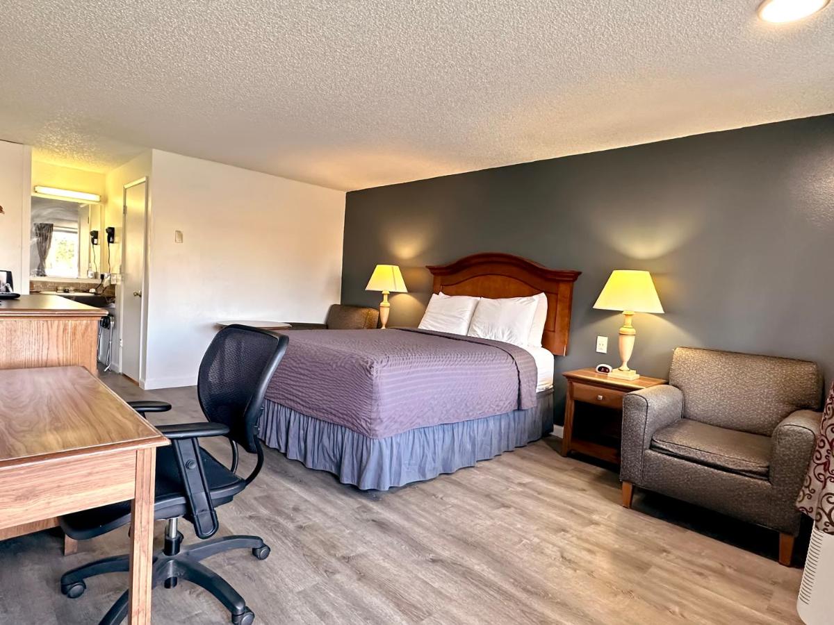 Florence Economy Inn - main image