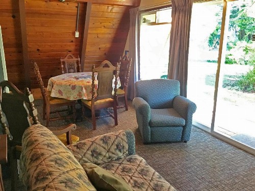 Park Motel and Cabins - image 4