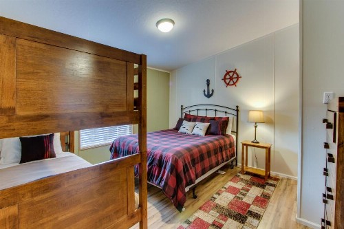 BLK Beach House - image 11